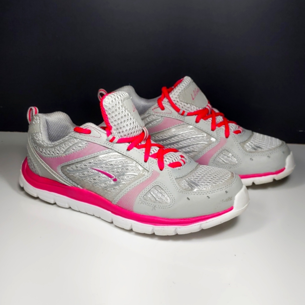 LA gear sneakers